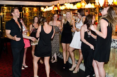 male-hens-party-host