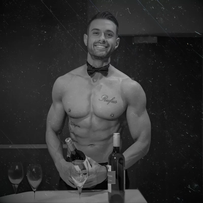 topless waiters in sydney