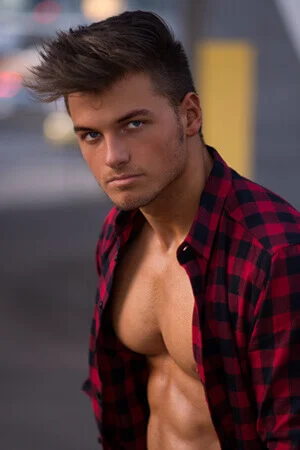male-strippers-sydney-Max S.
