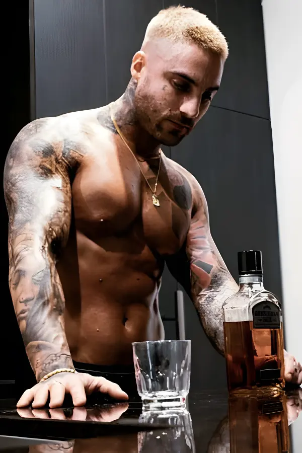 topless-waiters-adelaide-Santos