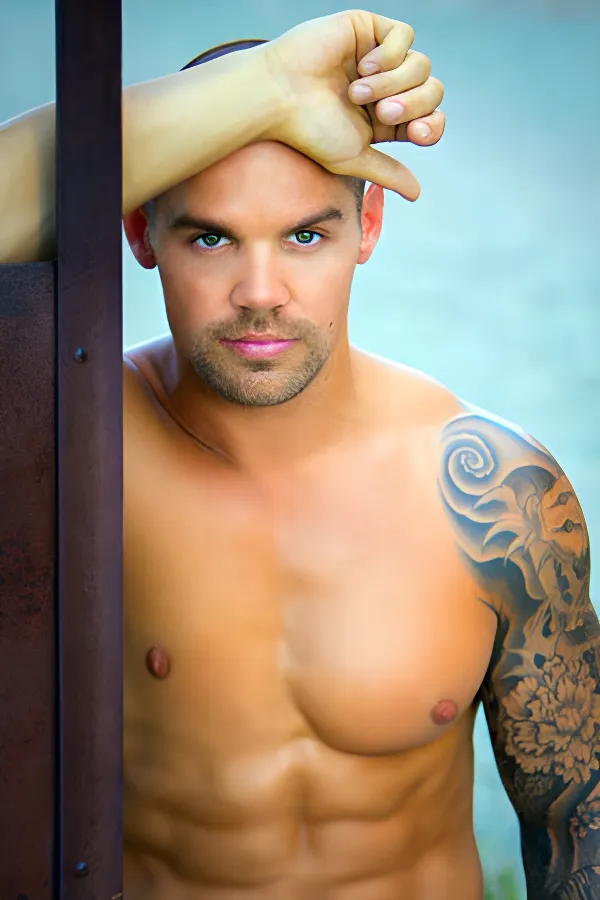 male-strippers-brisbane-Daniel