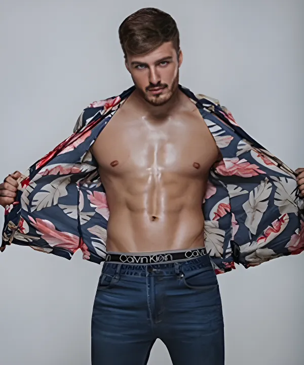 topless-waiters-brisbane-Rafael