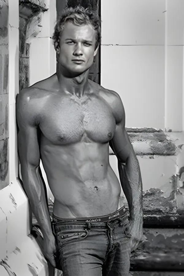 male-strippers-brisbane-Ryan K.