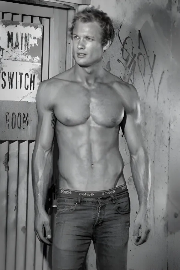 male-strippers-brisbane-Ryan K.