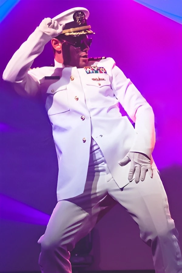 male-strippers-sydney-Sebastian