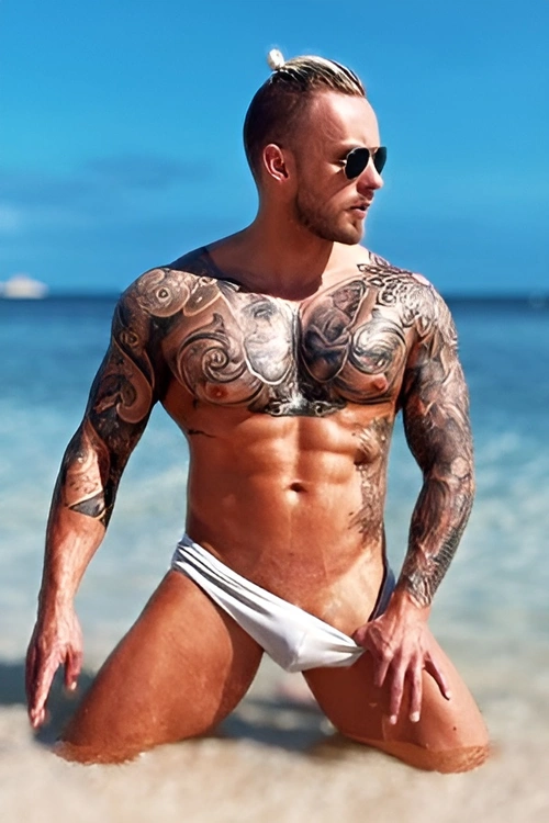male-strippers-sydney-Jay P.