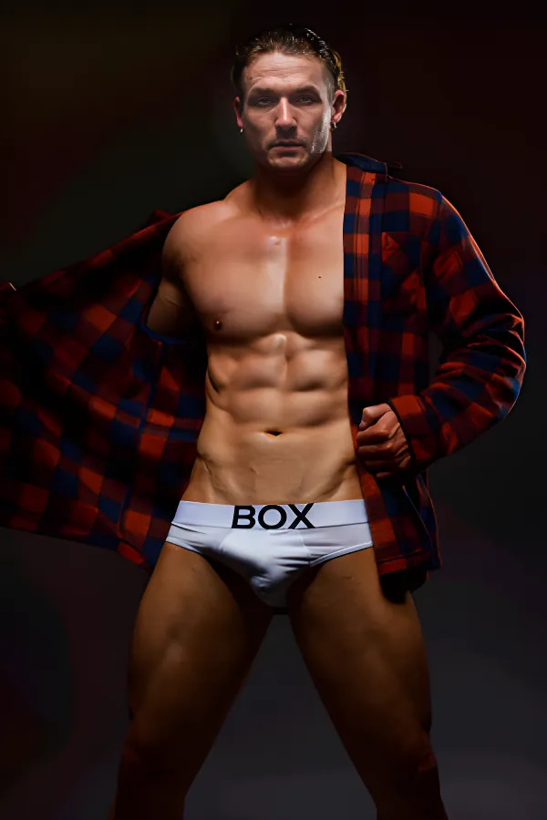 male-strippers-sydney-Ricky