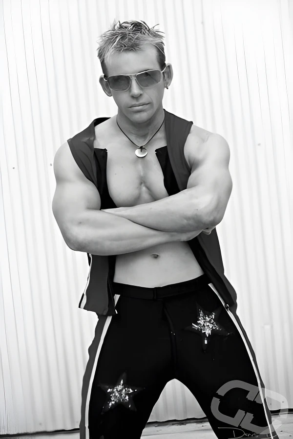 male-strippers-brisbane-Jamie