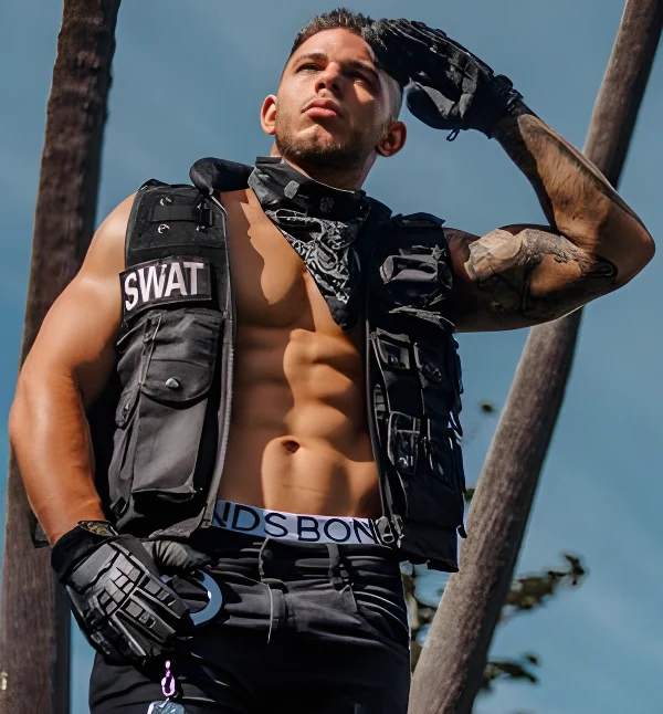male-strippers-sydney-Gustavo