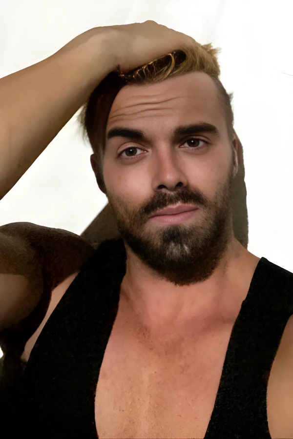 male-strippers-sydney-Gabriel