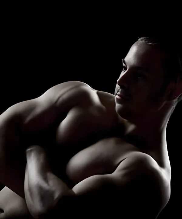 topless-waiters-sydney-Josh E.