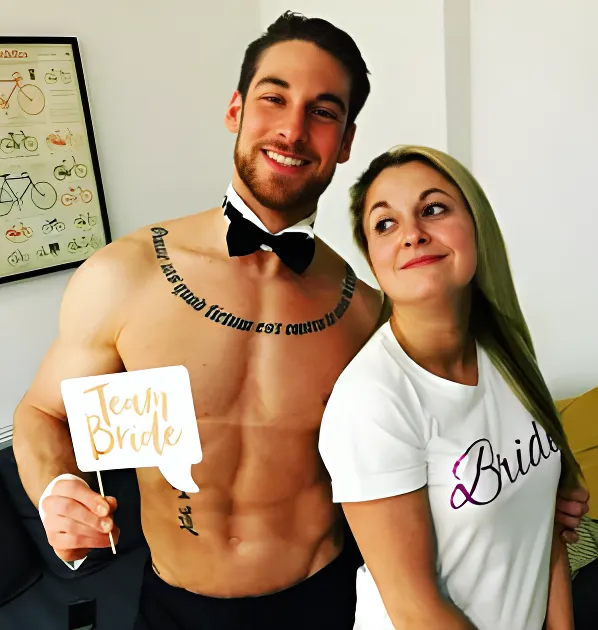 topless-waiters-brisbane-Paul