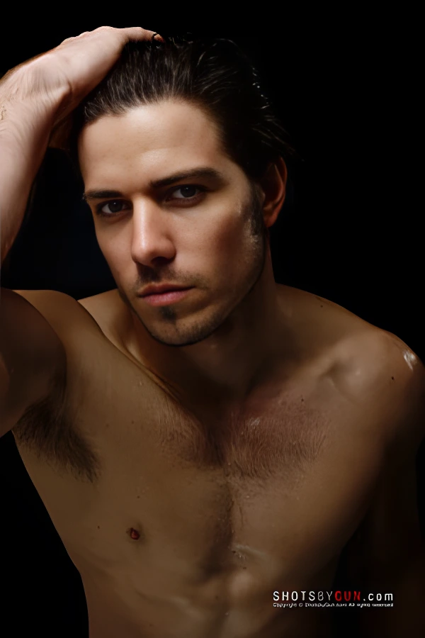 male-strippers-sydney-Chris R.
