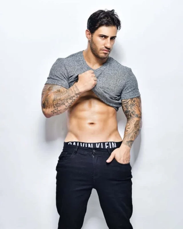 male-strippers-sydney-Sly
