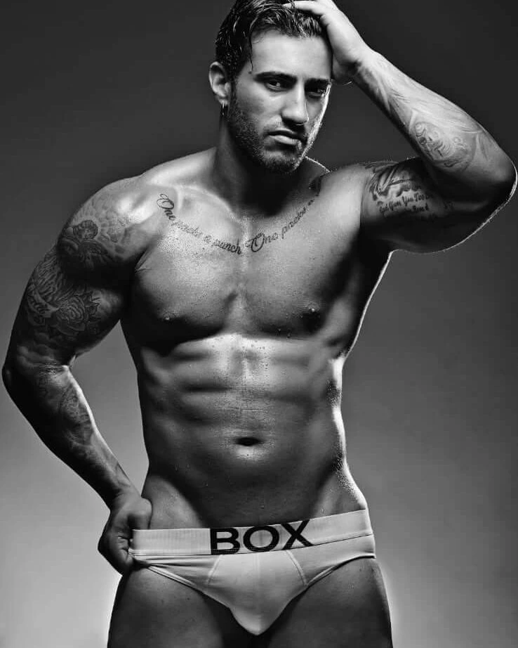 male-strippers-sydney-Sly